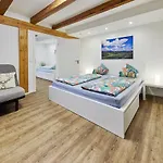 Heimelige Traumwohnung Direkt In - Nur 10 Minuten Zu Fuss In Den Europa-park Und Rulantica * Rust